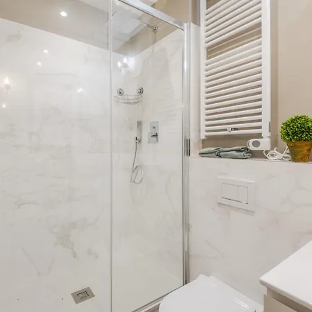 Casa Santa Croce Apartment *